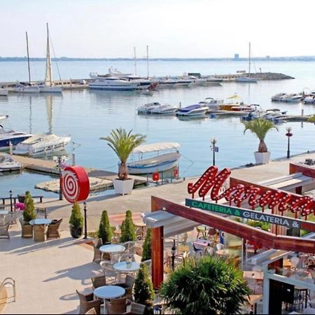 Family Hotel Aqua Ravda Kültér fotó